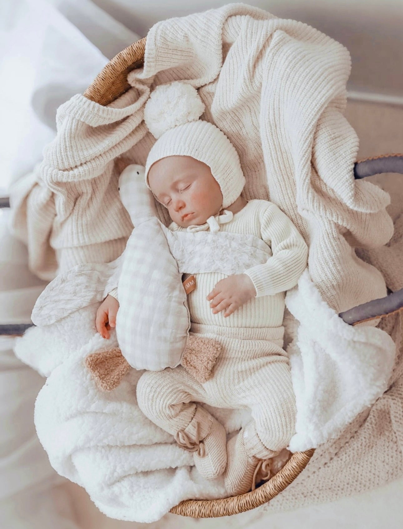 Gingham cuddle duck