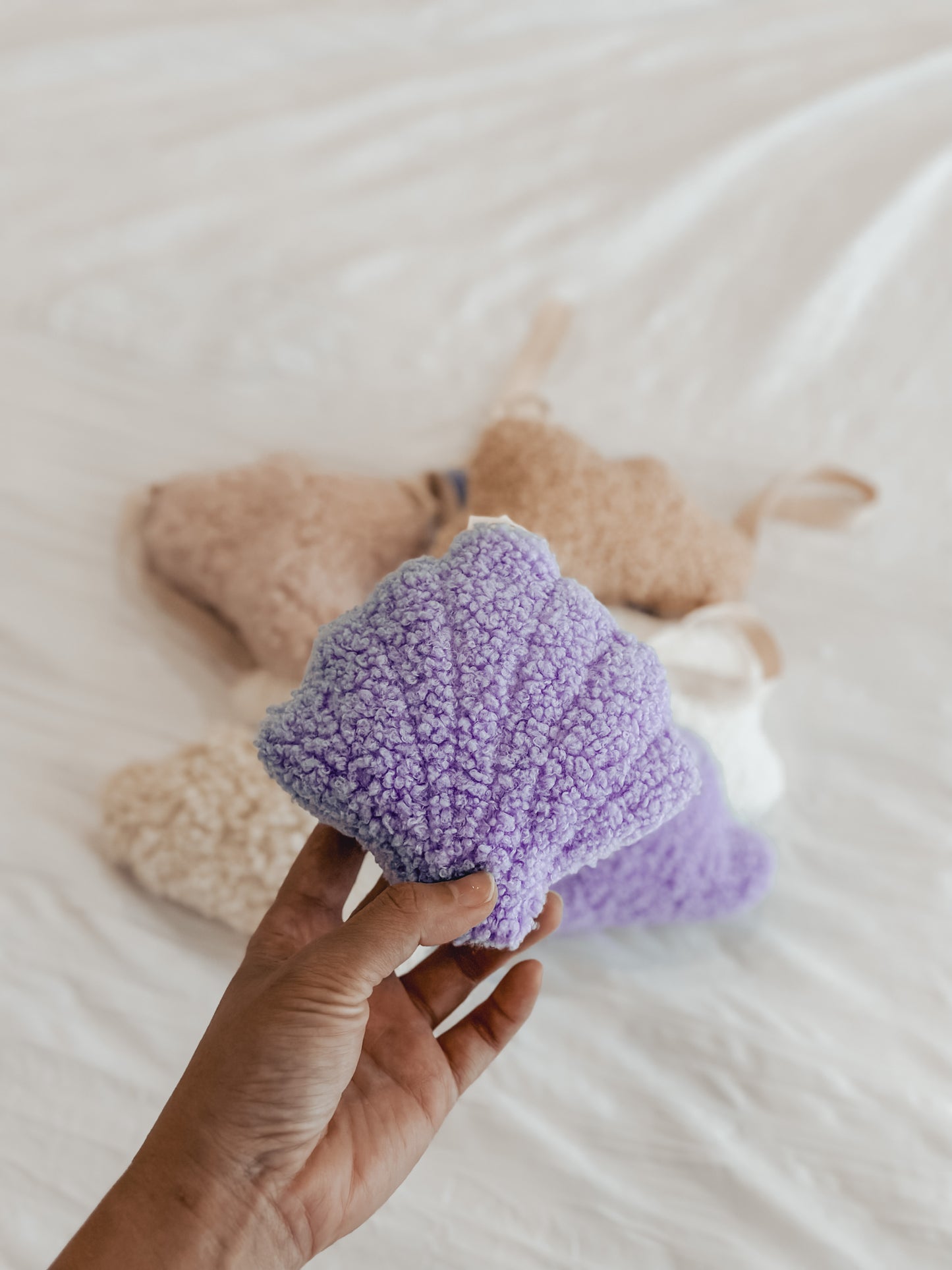 Fluffy dream dummy holder- Comforter