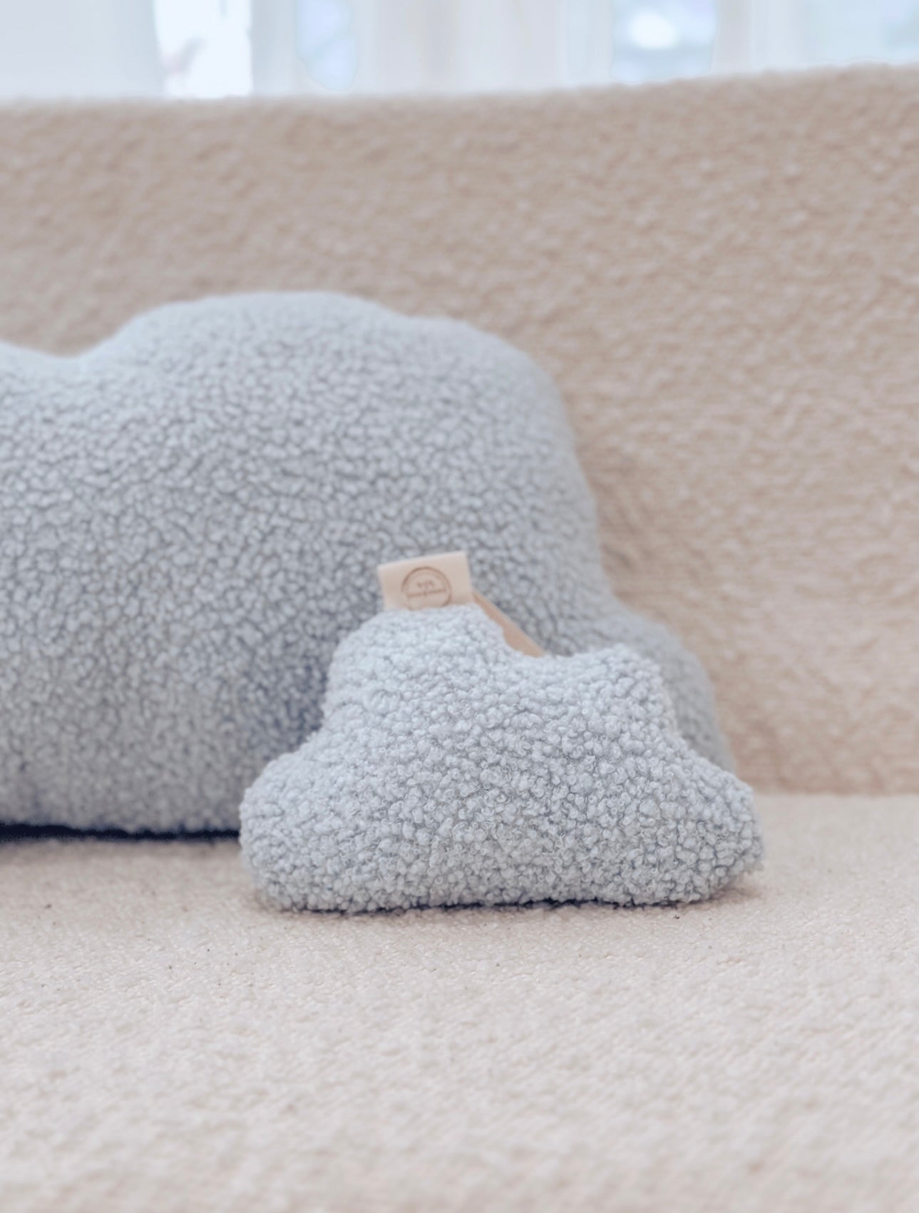 Fluffy dream dummy holder- Comforter