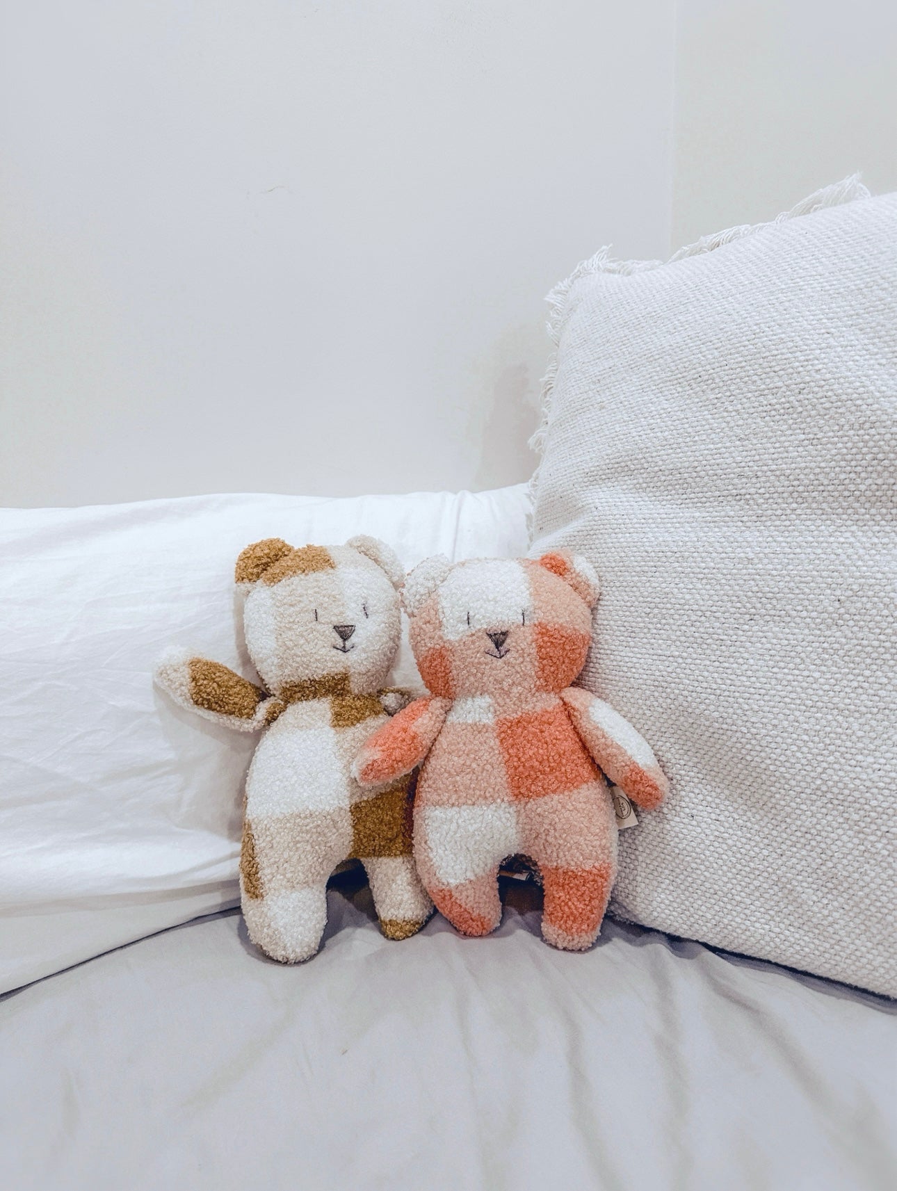 Boucle' cuddle bear