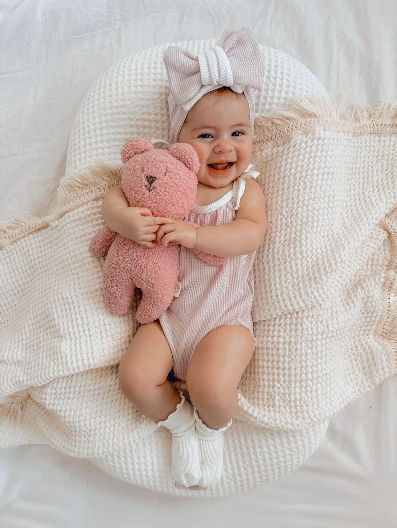 Boucle' cuddle bear