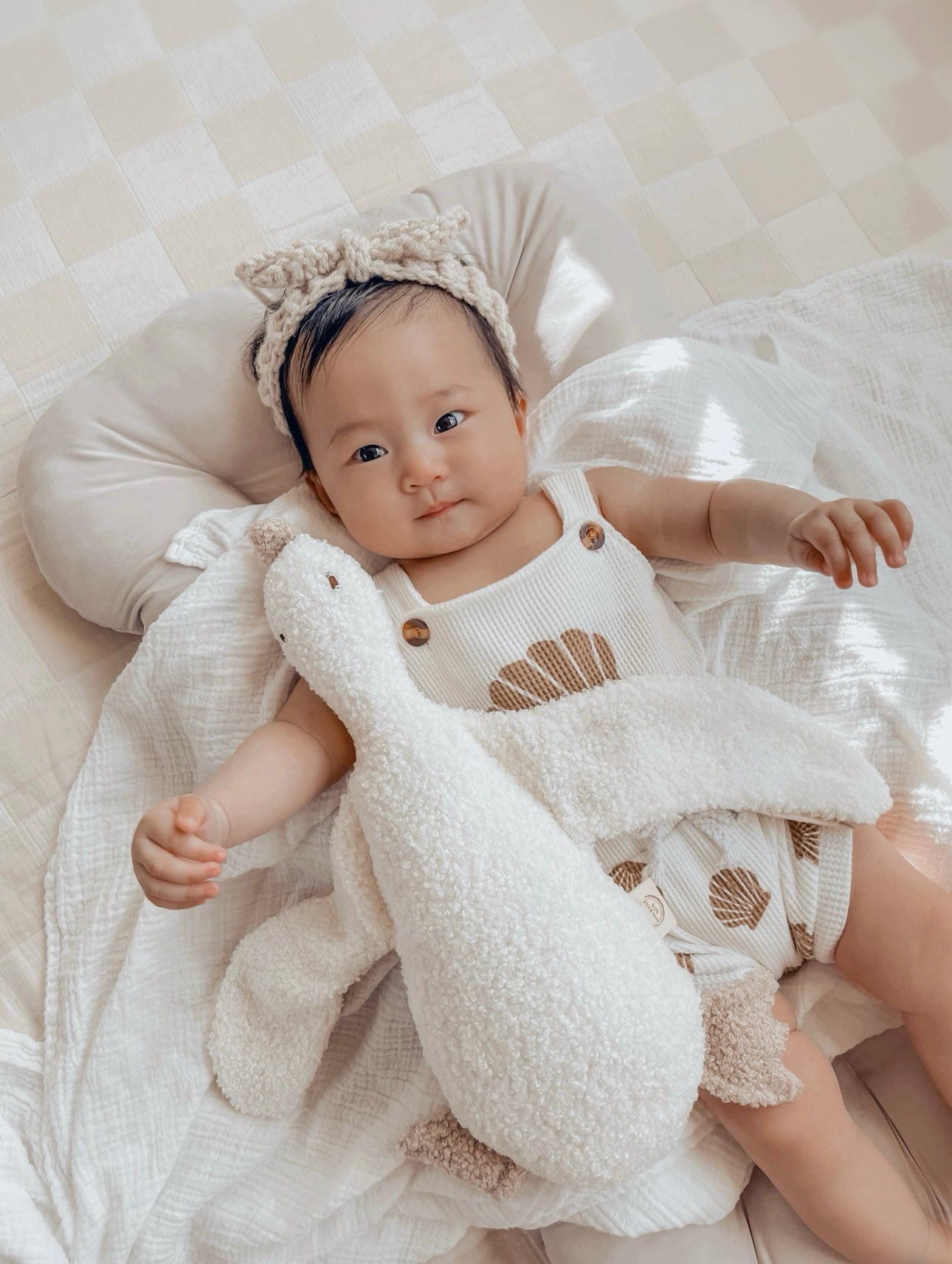 Boucle' cuddle duck
