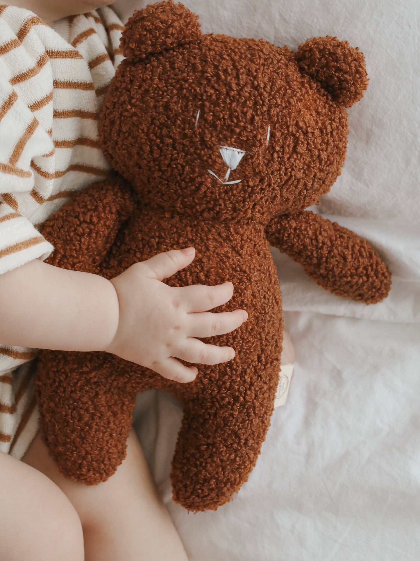 Boucle' cuddle bear