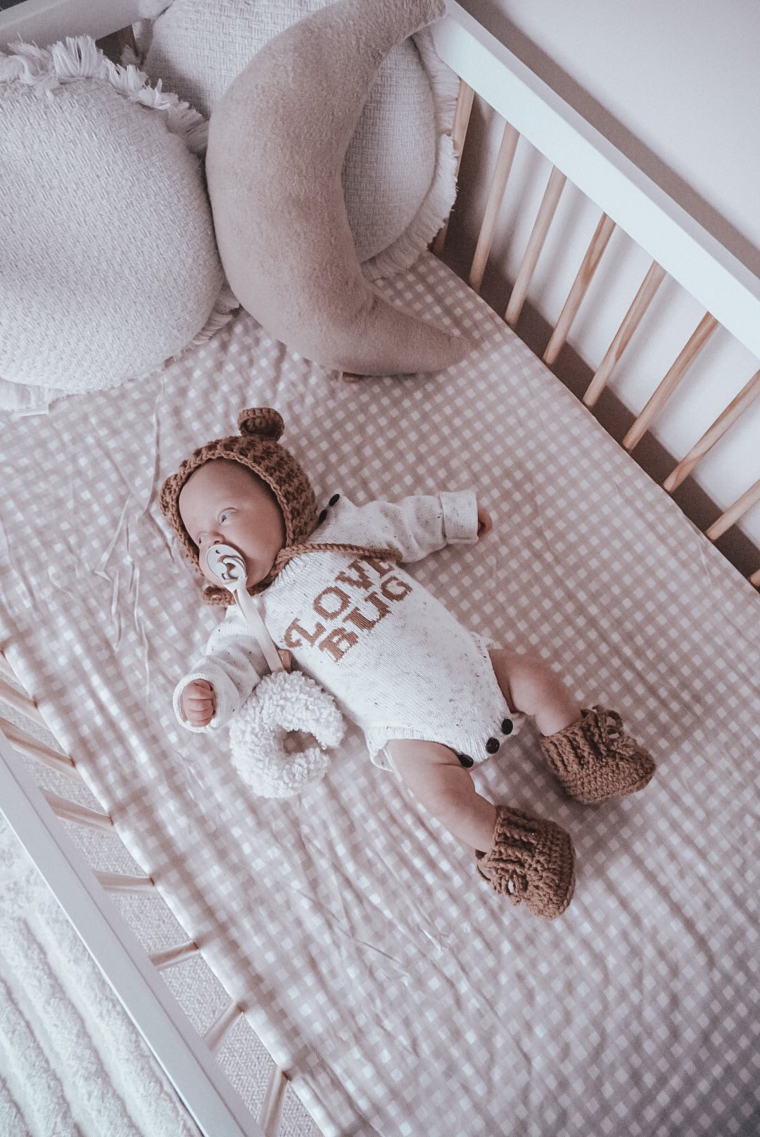 Fluffy dream dummy holder- Comforter