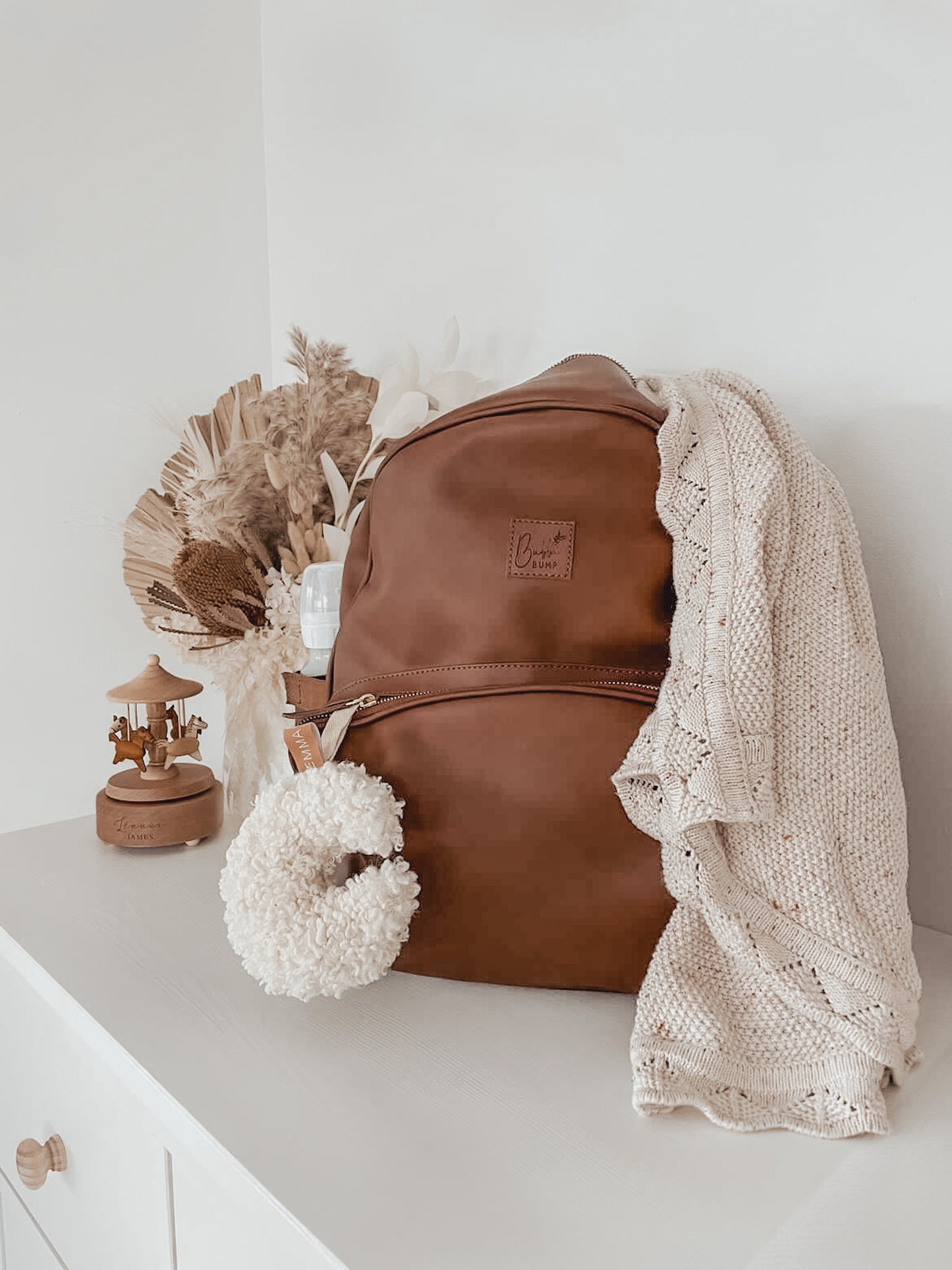 Fluffy dream dummy holder- Comforter