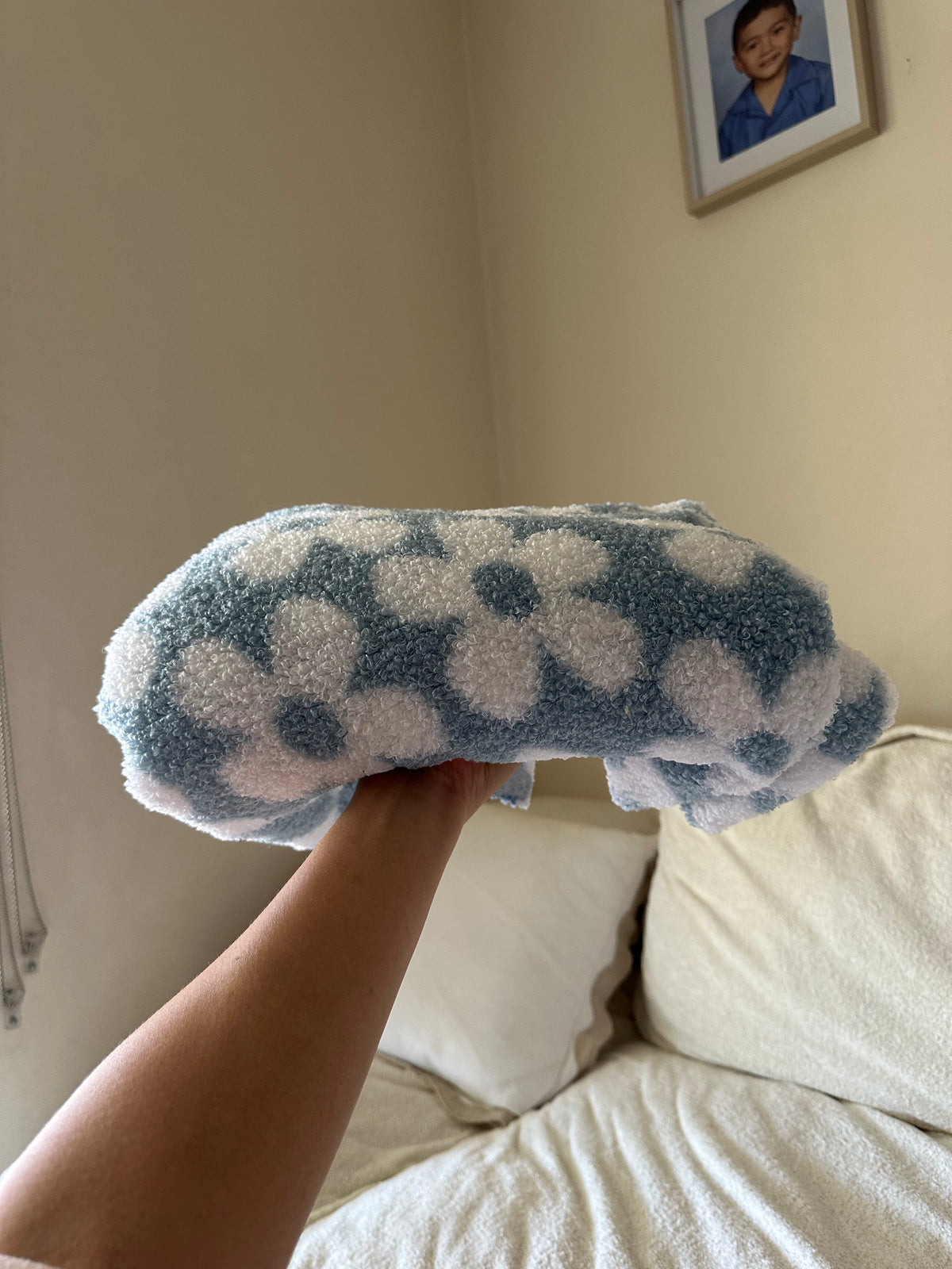 Daisy cushions