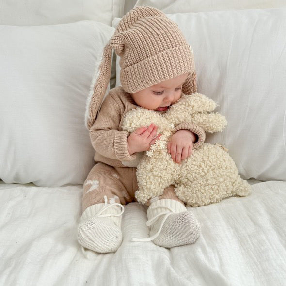 Boucle' cuddle bunny