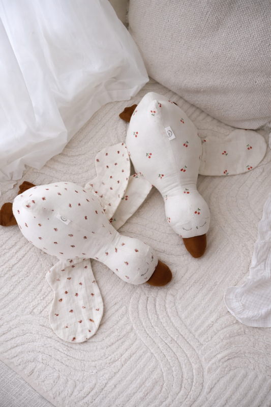 Garden Whispers Collections (snuggle goose)