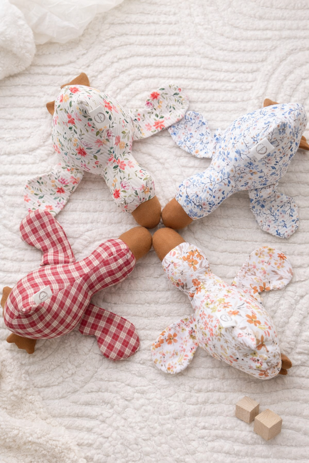 Garden Whispers Collections (snuggle goose)
