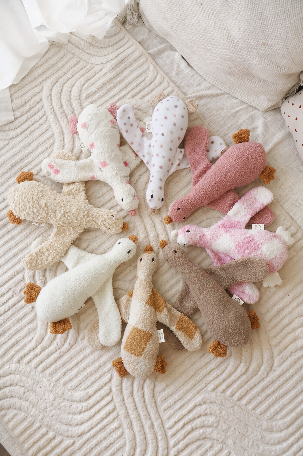 Boucle' Mini cuddle duck