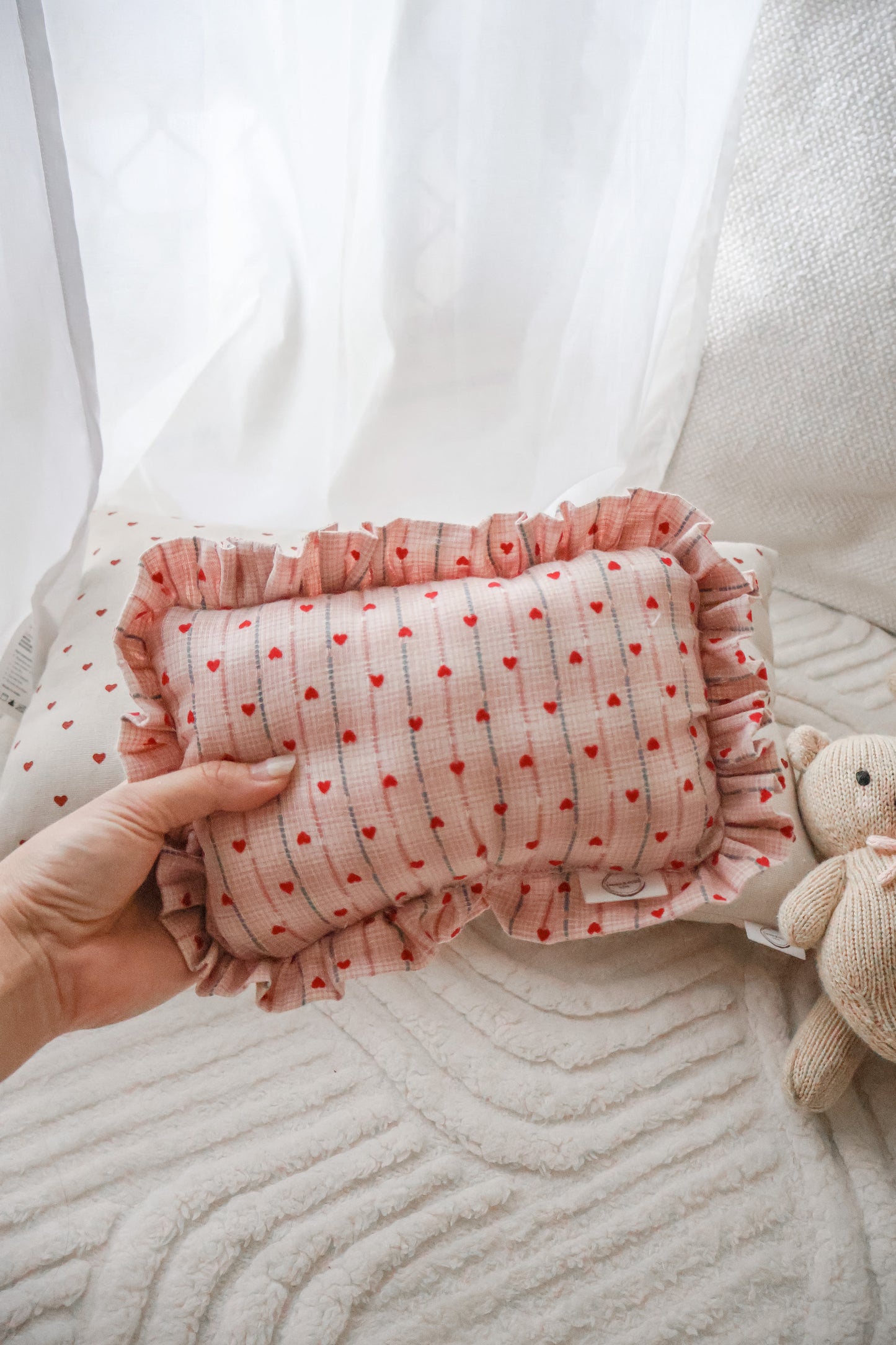 L'Amour Ruffle Cushions