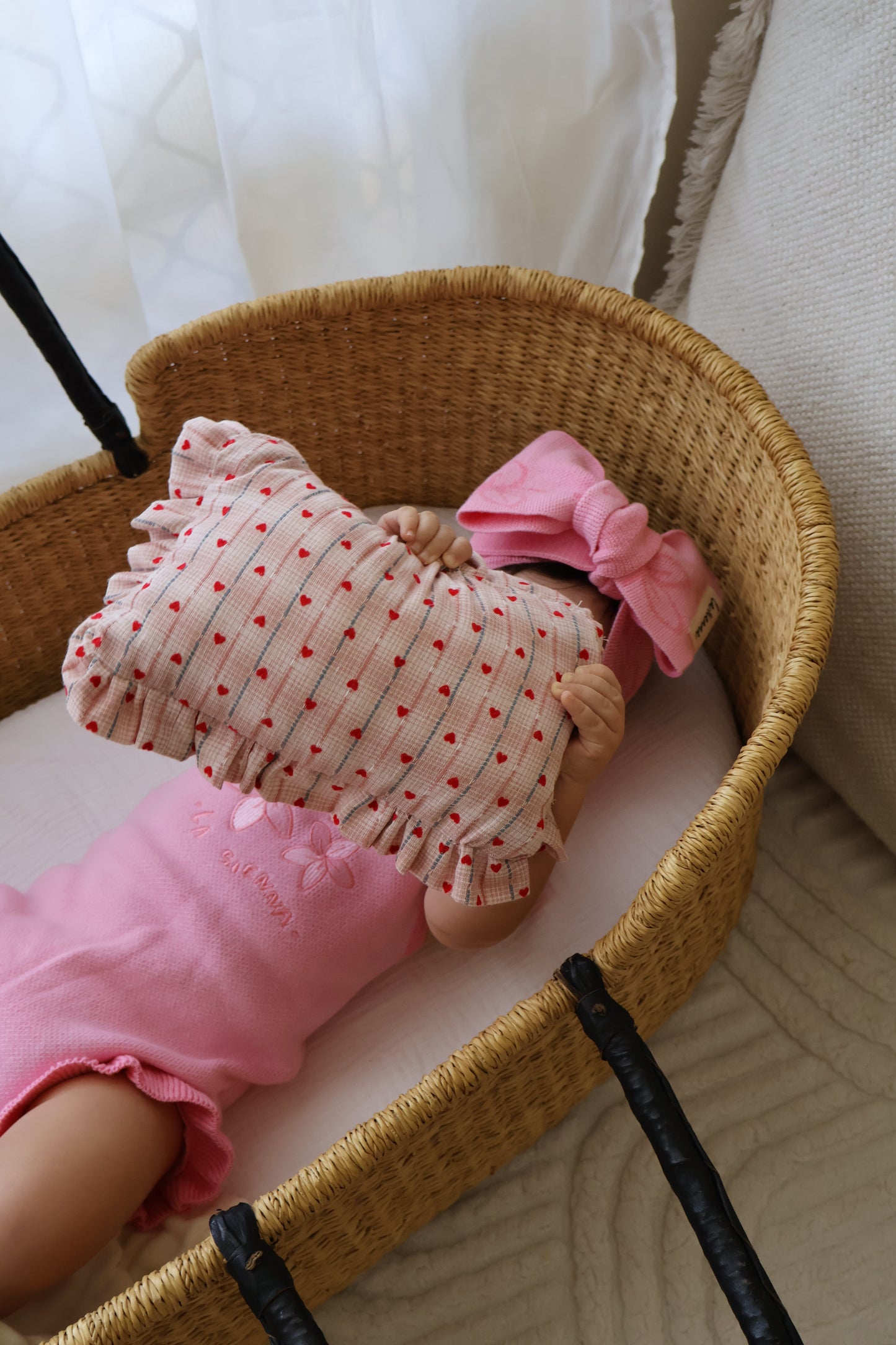 L'Amour Ruffle Cushions