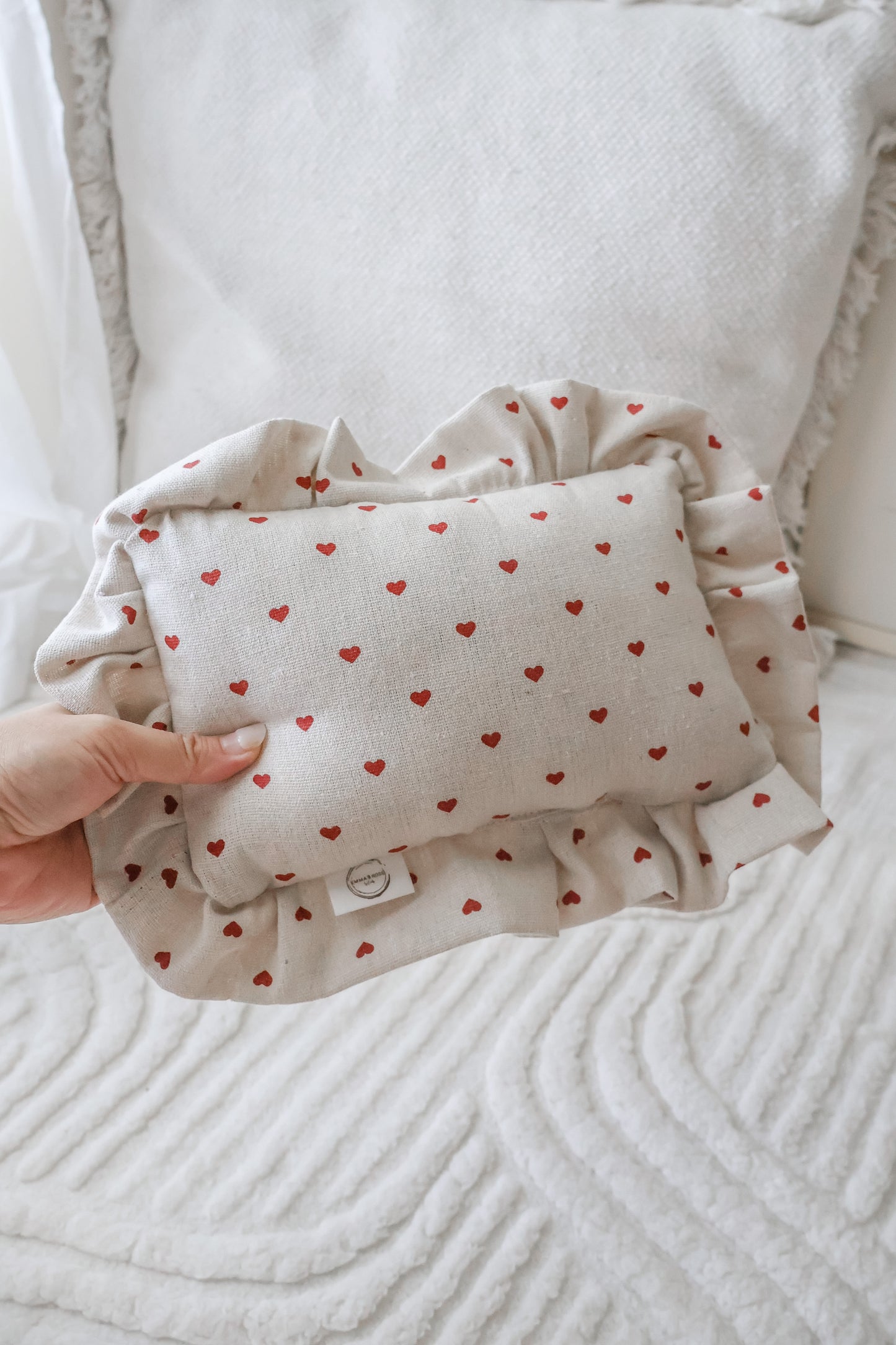 L'Amour Ruffle Cushions