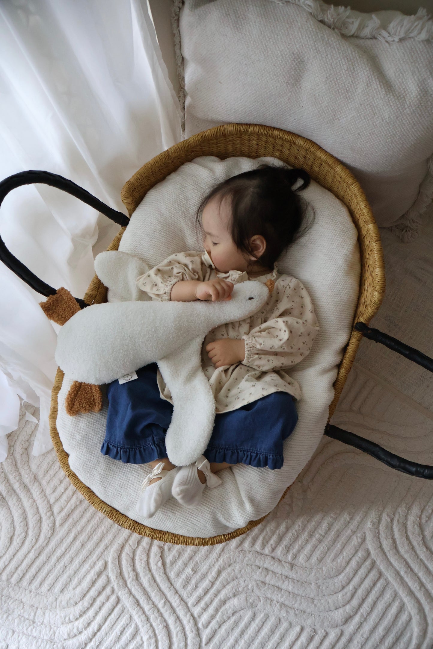 Bouclé Cuddle Duck Sewing Pattern PDF | Plush Duck Toy Pattern | Baby Comfort Toy | Digital Download | A4 Printable