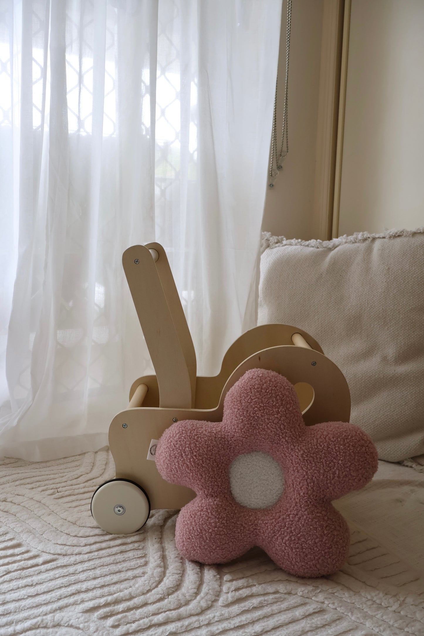 Daisy cushions