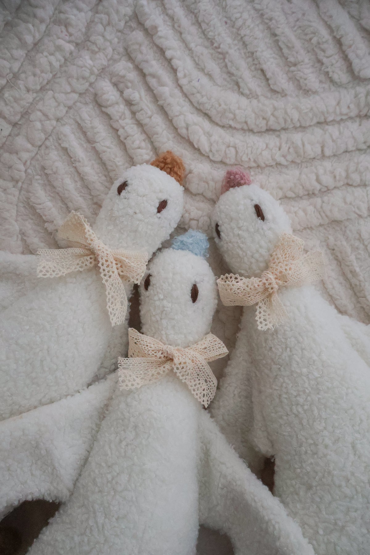 Boucle' Mini cuddle duck
