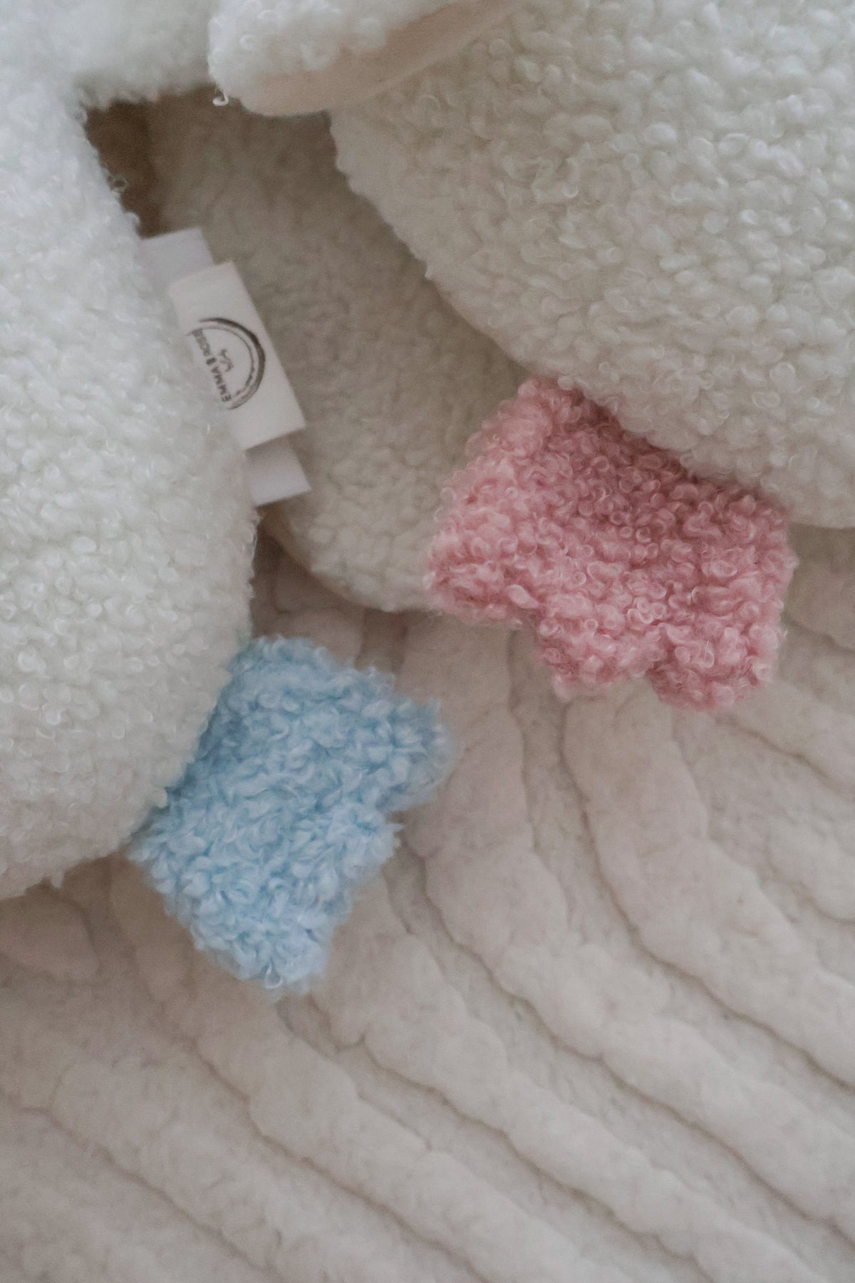 Boucle' Mini cuddle duck